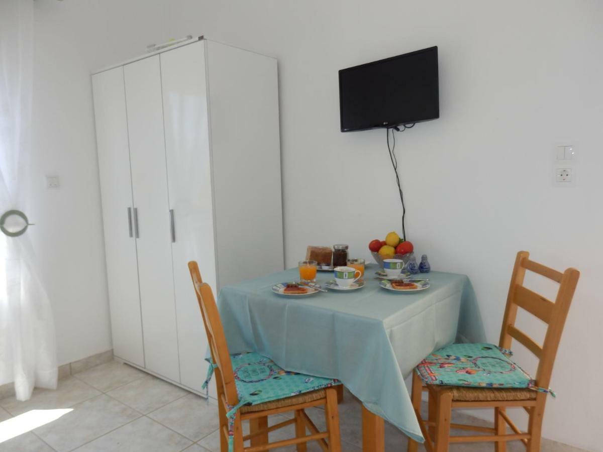 Maro Suites Tavronitis Eksteriør bilde